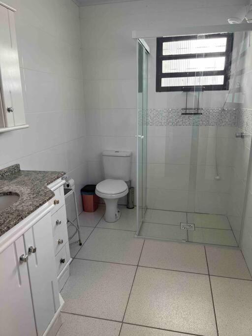Casa de férias Tranquila, Com Piscina E Jacuzzi