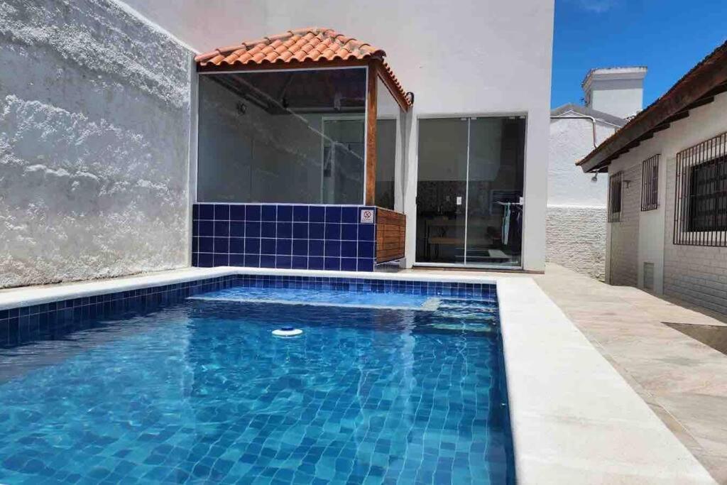 Casa de férias Tranquila, Com Piscina E Jacuzzi *