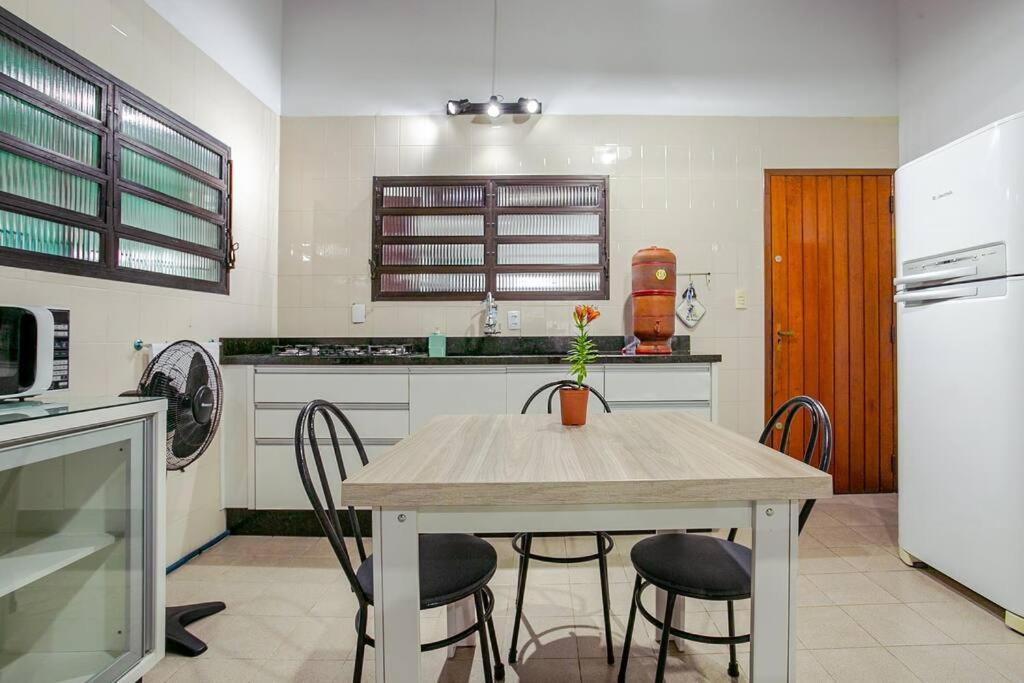 Tranquila, Com Piscina E Jacuzzi * Florianópolis